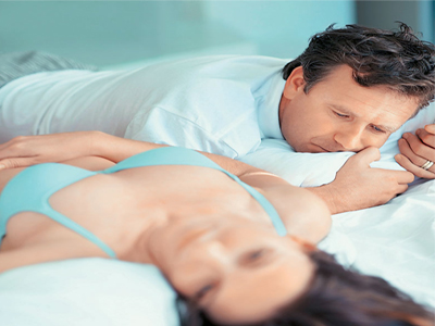 SEXUALITY: Πόσο συχνή είναι η ανδρική υπογονιμότητα και ποιες είναι οι αιτίες που την προκαλούν;