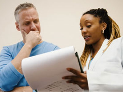 Γονιμότητα: Οι υπογόνιμοι άνδρες «προστατεύονται» από τον καρκίνο του προστάτη