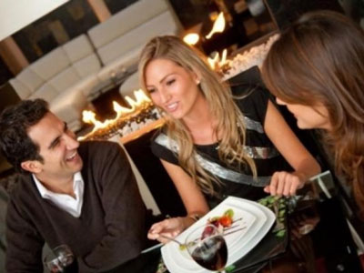 Γονιμότητα: Αν ακόμα δεν έχετε παιδί, πώς θα επιβιώσετε τις γιορτές; Γονιμότητα: Αν ακόμα δεν έχετε παιδί, πώς θα επιβιώσετε τις γιορτές;