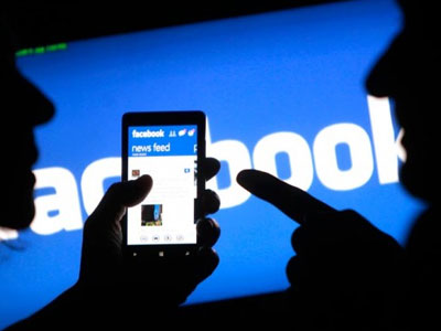 Πώς ένα ψεύτικο προφίλ στο facebook μπορεί να επηρεάσει τη μνήμη