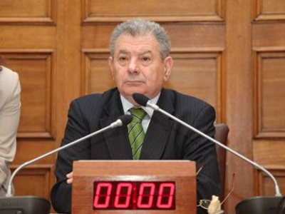 Ένταση στη Βουλή