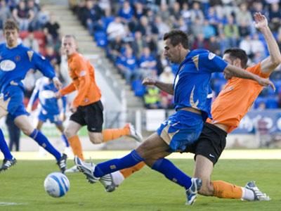 Σκωτία: Άλωσε την έδρα της Αμπερντίν η Σεντ Τζόνσον