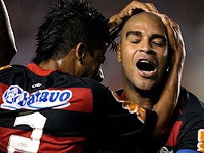 Αντριάνο: Είδωλό μου ο Ζίκο