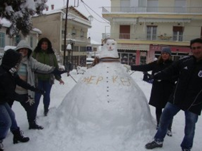 Η… χιονάνθρωπος Άνγκελα Μέρκελ