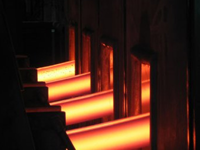 Στην “κόψη του ξυραφιού” και η Hellenic Steel