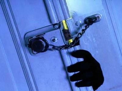 Δώδεκα διαρρήξεις μέσα σε ένα πρωινό