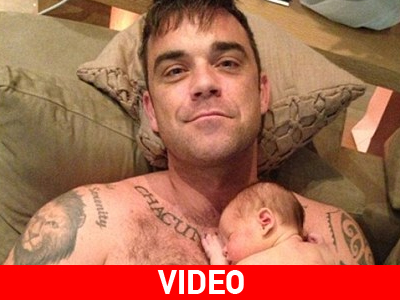 Ο Robbie Williams «μπέρδεψε» το μήλο με το πεπόνι