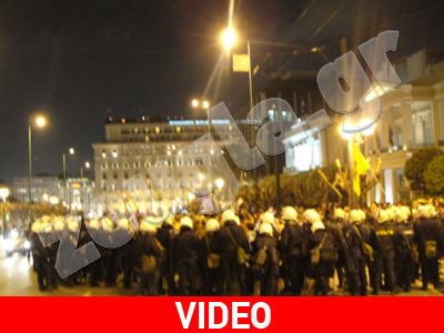 Μικροεπεισόδια έξω από τη Βουλή Μικροεπεισόδια έξω από τη Βουλή