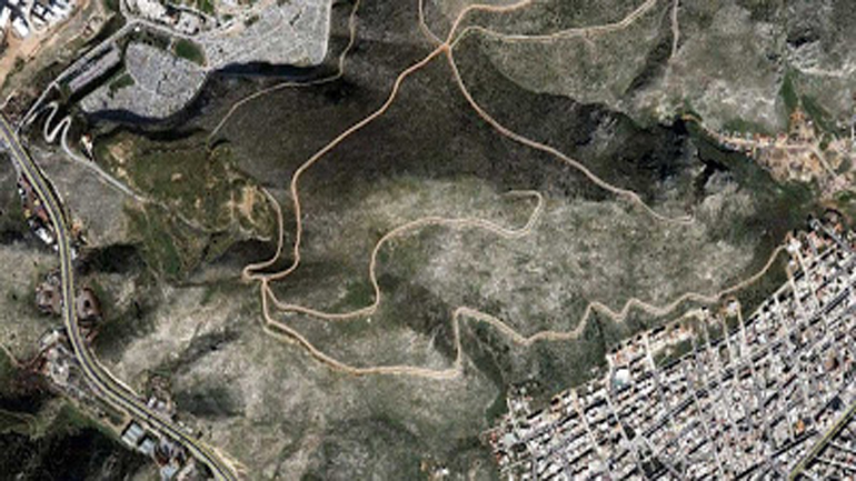 Συνάντηση για λύση στο πρόβλημα μπαζωμένου ρέματος στις “Σιταποθήκες” Κερατσινίου