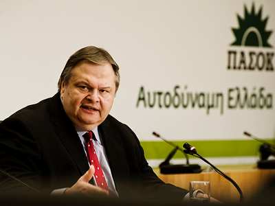 Ε. Βενιζέλος: «Το ΠΑΣΟΚ είναι στο στόχαστρο του κόμματος της δραχμής»