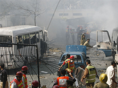 Αιματηρή βομβιστική επίθεση στο Πακιστάν