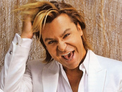 Ετοιμάζει βαλίτσες για Κύπρο