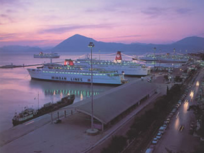 Απόγευμα συλλήψεων στο λιμάνι της Πάτρας