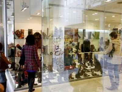 Πάτρα: Από σήμερα το εορταστικό ωράριο των καταστημάτων