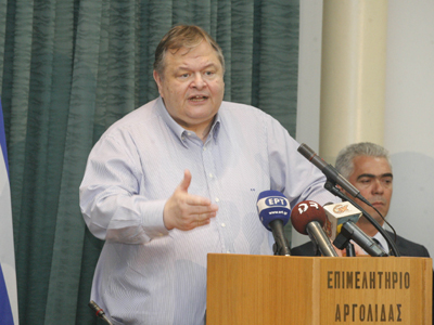 ΠΑΣΟΚ: Πρώτη διακαναλική συνέντευξη