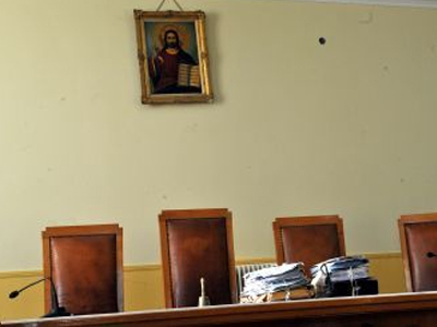 Απεργούν οι δικαστικοί υπάλληλοι