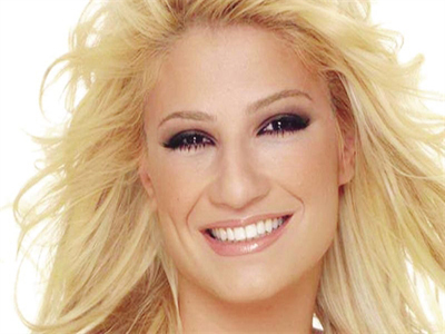 «Είμαι τόσο ευτυχισμένη που δεν με ενοχλεί τίποτα»