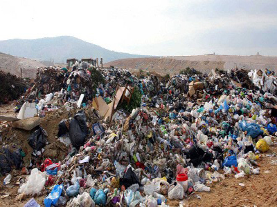 Σε κατάσταση έκτακτης ανάγκη λόγω των σκουπιδιών ο δήμος Ζαχάρως