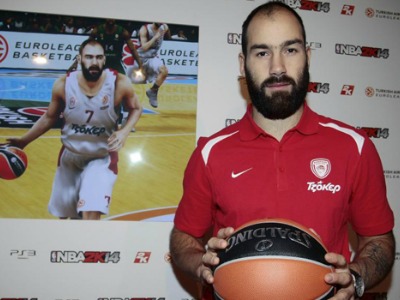 Σπανούλης: «Έμεινα λόγω των δύο… οικογενειών!»