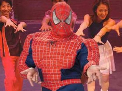 Ο «Άνθρωπος – Αράχνη» στο Broadway