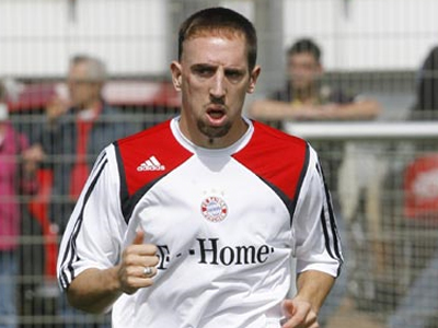 Μπάγερν: Πλήγμα με Ριμπερί