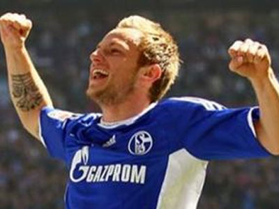 Μπουντεσλίγκα: Παρέμεινε στο… κυνήγι της Μπάγερν η Σάλκε