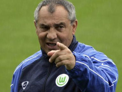 «Βολές» Μάγκατ σε Ότο για Πλιάτσικα