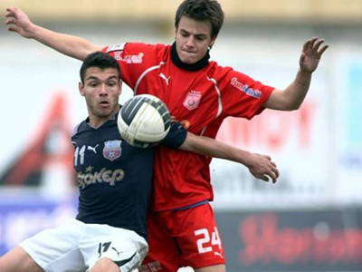 Δανεικός στον Θρασύβουλο ο Σεμπέκος