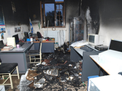 Εμπρηστές στο Λύκειο Ψαχνών