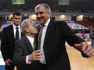 Ομπράντοβιτς: «Άξιζε τη νίκη και ο Ολυμπιακός»