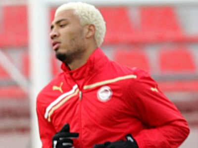 Ολυμπιακός: «Χτυπάει» ενδεκάδα ο Καζίμ