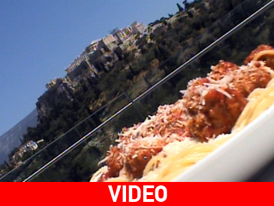 Σπαγγέτι με κεφτέδες Σπαγγέτι με κεφτέδες