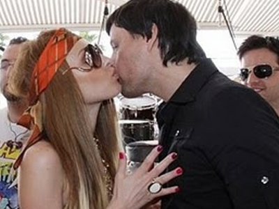 Σύννεφα στη σχέση τους;