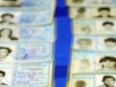 Απάτη με πλαστές ταυτότητες