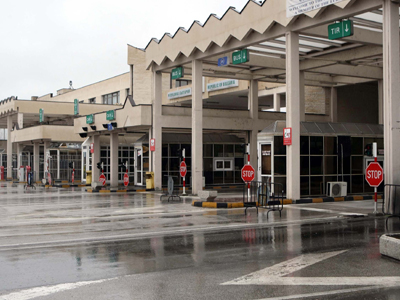 Την έκρυβε στο πίσω κάθισμα