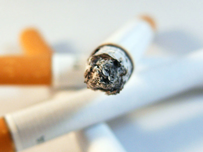 Βουλευτής: Θα καπνίζω όπου γουστάρω