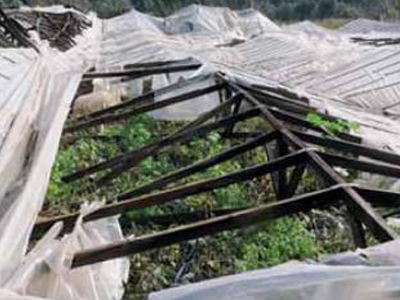 Ανεμοστρόβιλος στα Λεχαινά