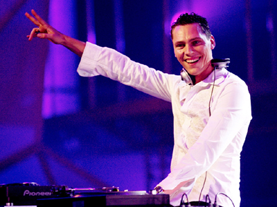 Φιλοσκοπιανός μάς προέκυψε ο Tiesto