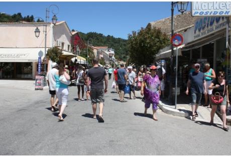 Mειωμένη η τουριστική κίνηση στο εννεάμηνο Ιανουαρίου – Σεπτεμβρίου