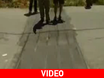 Ασφαλτόστρωσαν τις γραμμές του τρένου