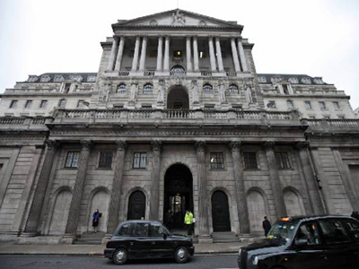 Αρνητική η προοπτική και για τη βρετανική οικονομία