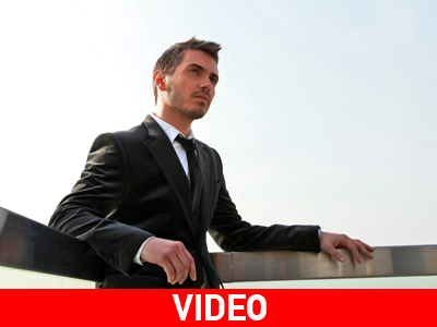 «Τρεις ζωές»: Το νέο single του Μιχάλη Χατζηγιάννη