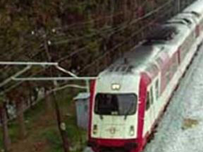 Φρικτός θάνατος στις ράγες τρένου