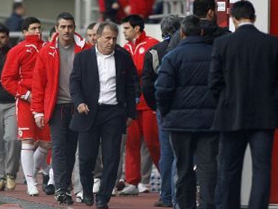 «Να δουλέψουμε και να πολεμήσουμε»