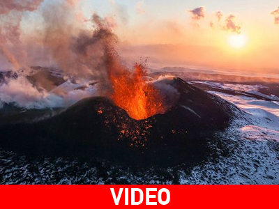 Καρέ καρέ η έκρηξη ηφαιστείου στη Ρωσία Καρέ καρέ η έκρηξη ηφαιστείου στη Ρωσία