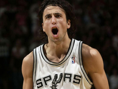 «Σπιρούνι» για ακόμη τρία χρόνια ο Τζινόμπιλι