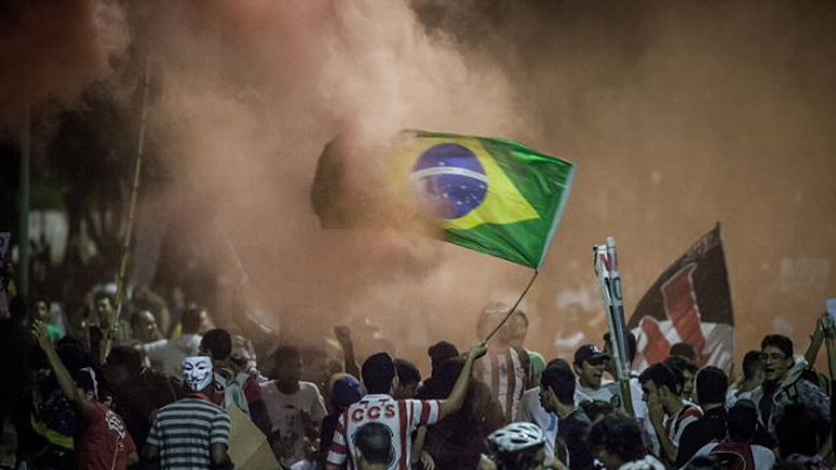 Βραζιλία: Διαδηλώσεις για τη Ρούσεφ πέντε ημέρες πριν τους Ολυμπιακούς Αγώνες