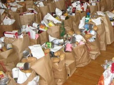 Δωροεπιταγές σε απόρους ενόψει Πάσχα