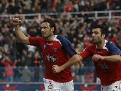 Γκολ ο Μπάλαμπαν, πρόκριση ο Πανιώνιος