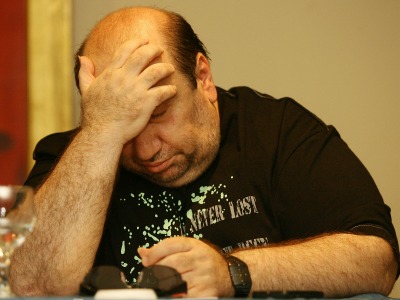 Τώρα ο Τσάκας πήρε στο… ψιλό και τους παλαίμαχους του Παναθηναϊκού!